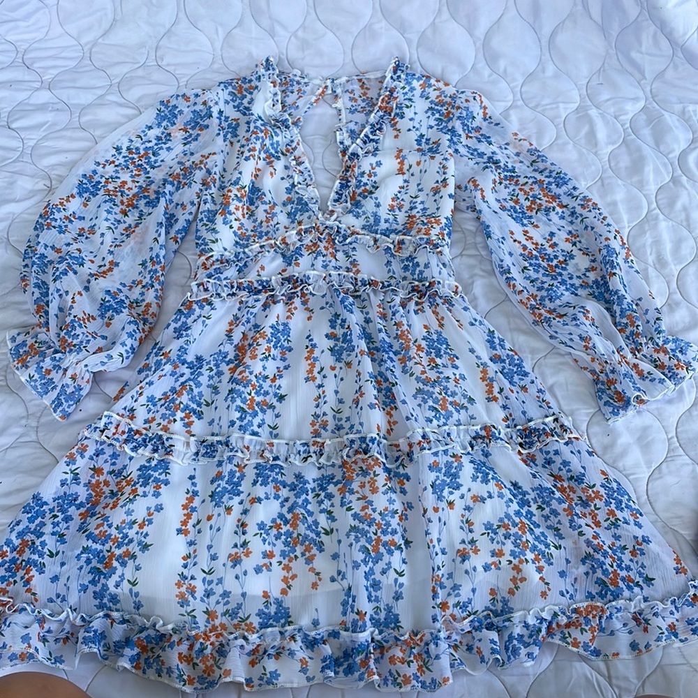 Floral back cut out dress